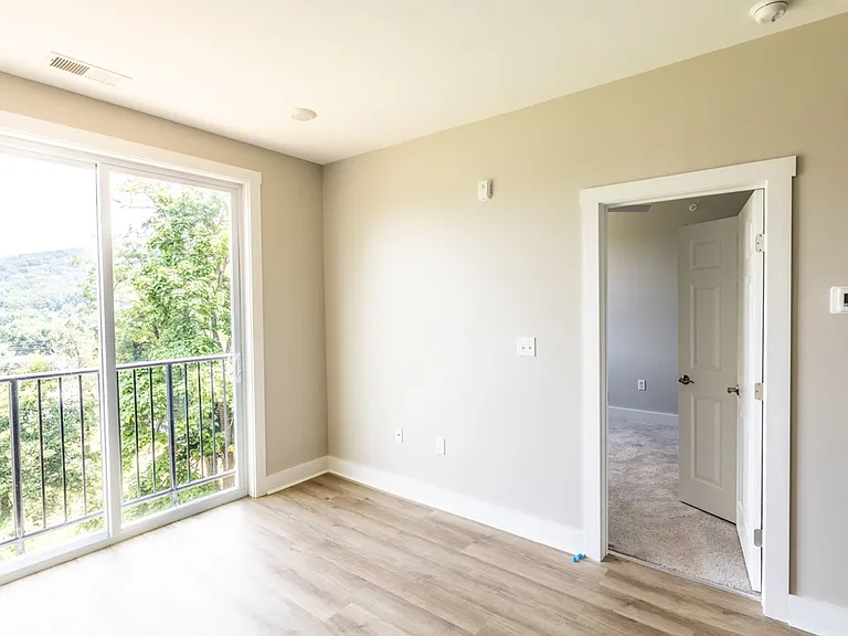1201 Druid Ave — Photo 1