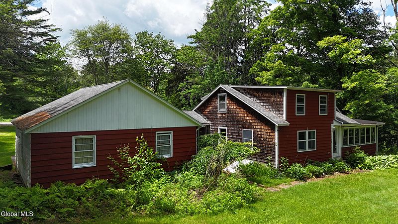 4th image of 5518 Crooked Street