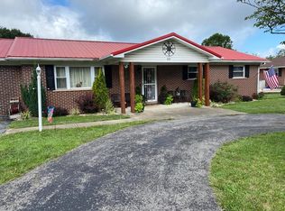 1175 Dry Hill Rd, Beckley, WV 25801