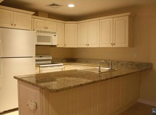 10-12 Broadway, Park Ridge, NJ 07656