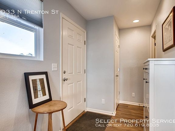 5th image of 2033 Trenton St