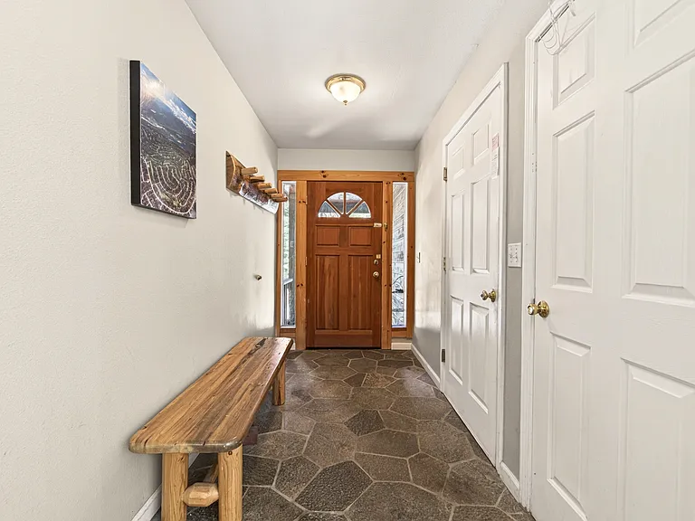 13907 Hansel Ave — Photo 21
