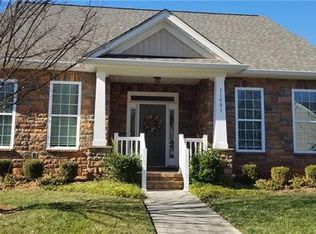11901 Meetinghouse Dr, Cornelius, NC 28031