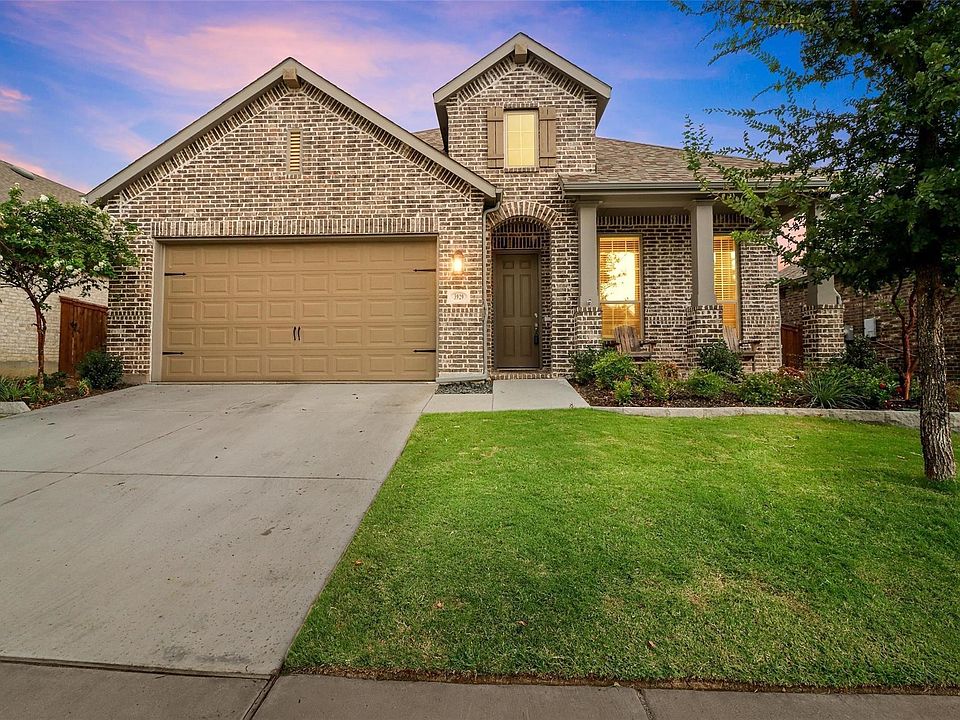 1st image of 3929 Primrose Dr
