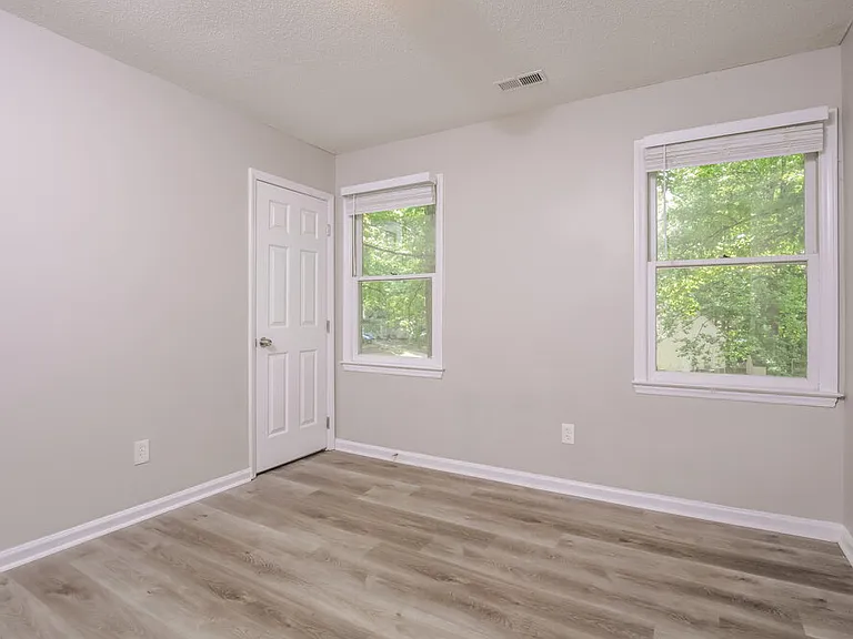 102 Fawn Ridge Ct — Photo 14