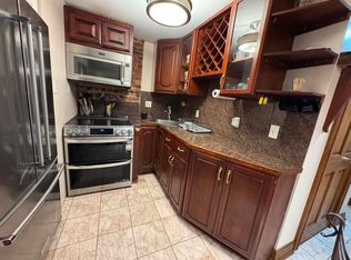 15 Chilcott Pl #G, Jamaica Plain, MA 02130