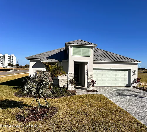 607 Clearwater Ave Photo 1