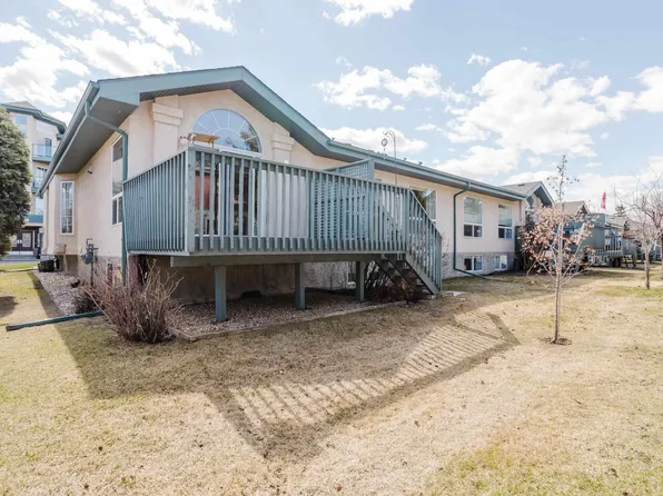 102 Bridgeport Wynd #9, Leduc, AB T9E 8B2
