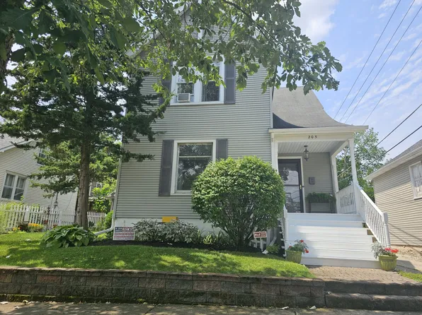 205 Clement St, Joliet, IL 60435