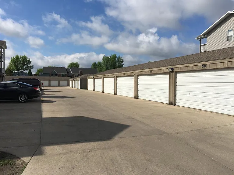 3387 Primrose Ct — Photo 2