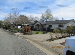 4255 Oro St, Redding, CA 96001