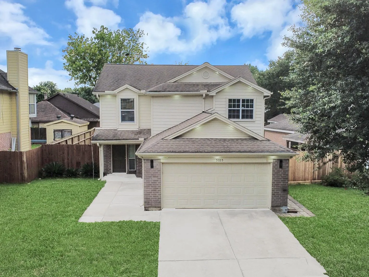 3 bed, 2.5 bath, 1644 sqft, $2,500 — Photo 3