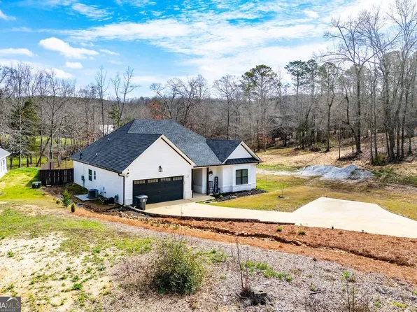 27 Ward Haven Dr, Wedowee, AL 36278