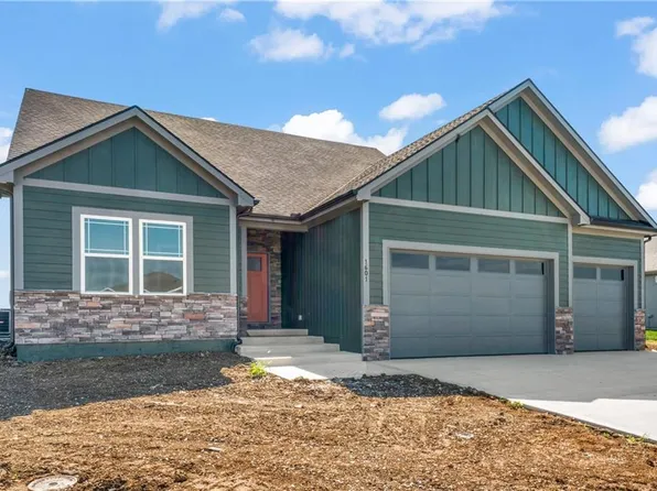 1601 Marvin Ct, Harrisonville, MO 64701