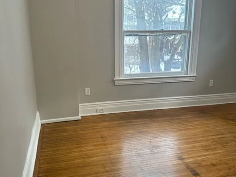 51 Alliance Ave — Photo 6