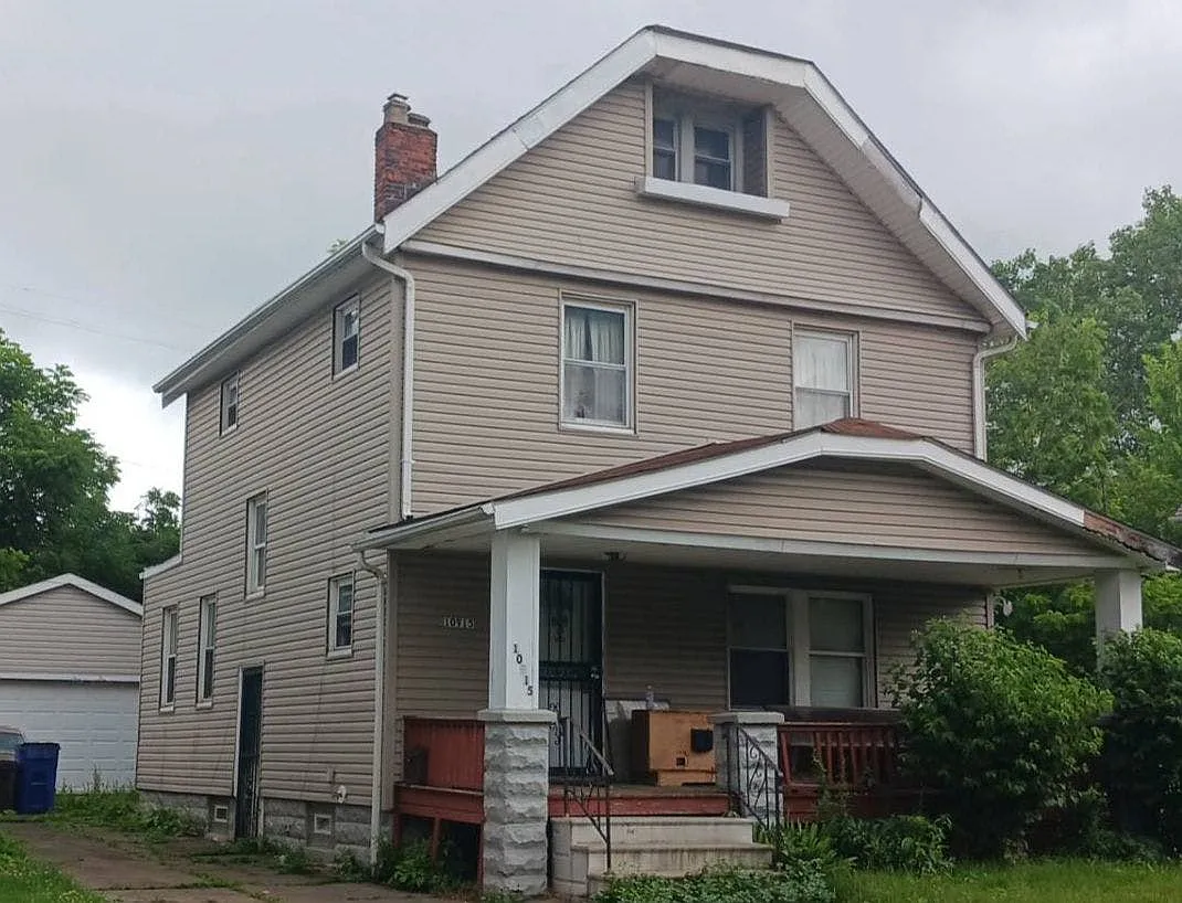 10915 Mount Overlook Ave photo 1