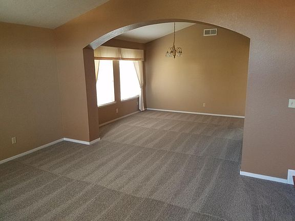4th image of 8412 N Hayston Ave