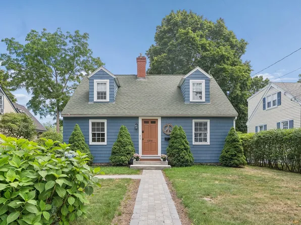 1384 Islington Street, Portsmouth, NH 03801