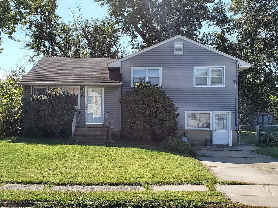 2nd image of 138 Edwards Dr