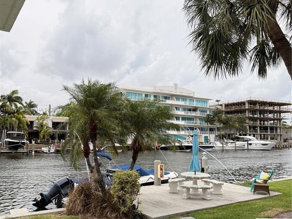 180 Isle Of Venice Dr APT 100