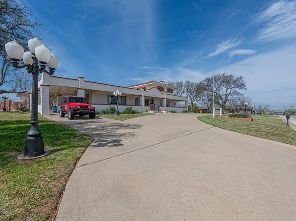 1400 Sam Houston St, Sweetwater, TX 79556