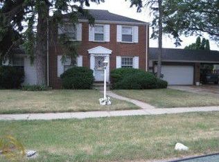 17611 Roxbury Ave, Southfield, MI 48075