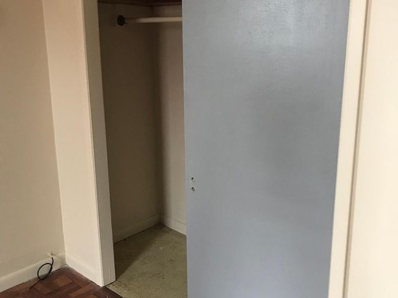 4th image of 143 Chestnut Ave