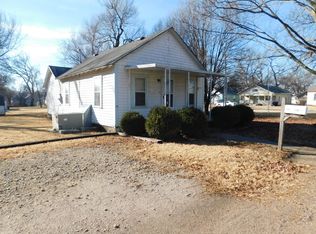 1111 W Carr Ave, El Dorado, KS 67042