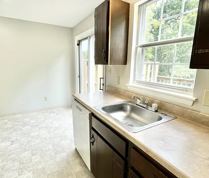 444 Tanglewood Ln — Photo 66