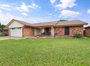 1414 Breckenridge Rd, Mansfield, TX 76063