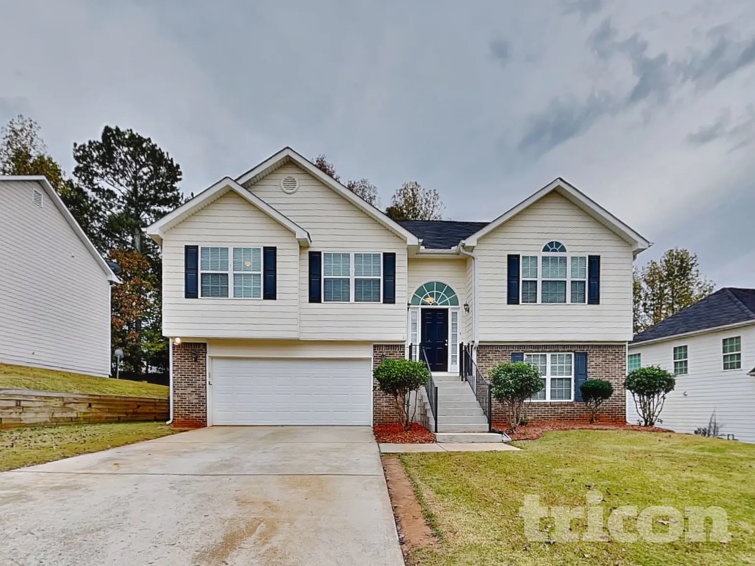 254 Summit View Drive McDonough GA — Photo 2