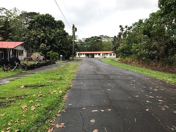 3rd image of Uhiuhi St Lot 8805