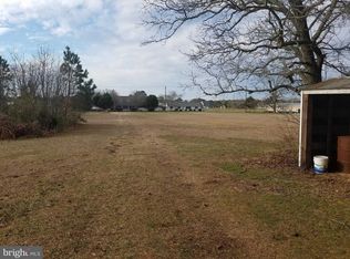 23 Woodland Ave, Ocean View, DE 19970