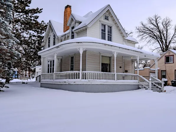 114 7th St NE, Little Falls, MN 56345