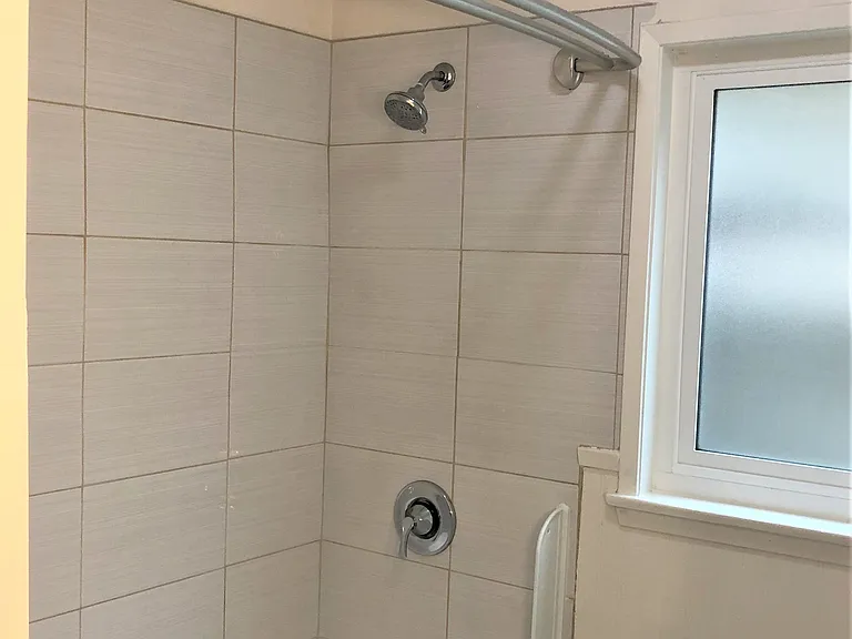 430 N El Molino Ave #A — Photo 12