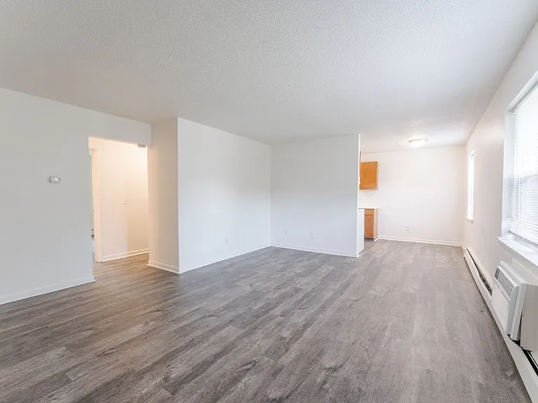 Penfield Village Apartment Homes — Photo 16