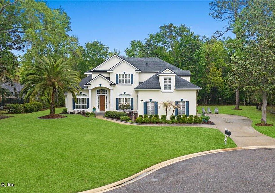 1st image of 2566 FERNTREE Lane
