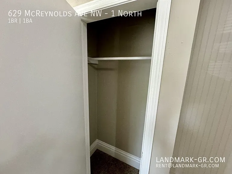 629 McReynolds Ave NW #1-N — Photo 10