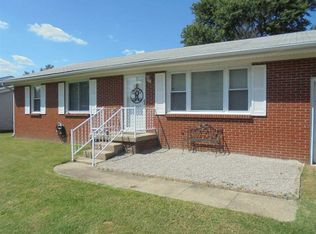 1667 S Main St, Henderson, KY 42420