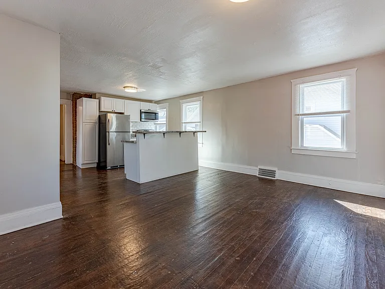 5515 Bridge Ave — Photo 7