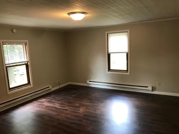 520 W Edwards St #4, Springfield, IL 62704