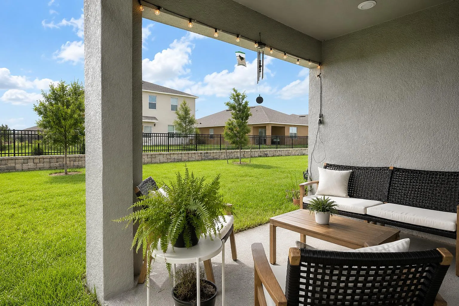 4 bed, 1846 sqft, $2,499 — Photo 3