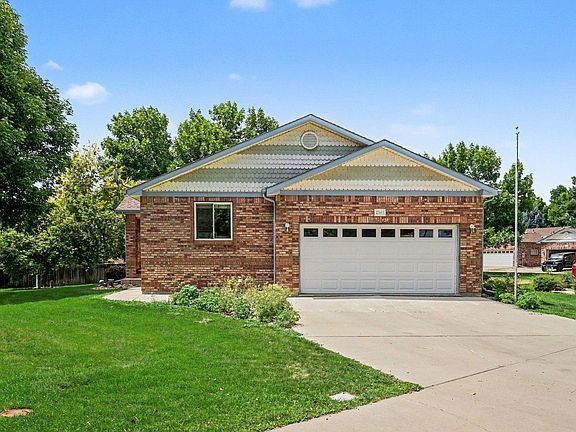 2nd image of 2563 Red River Ct