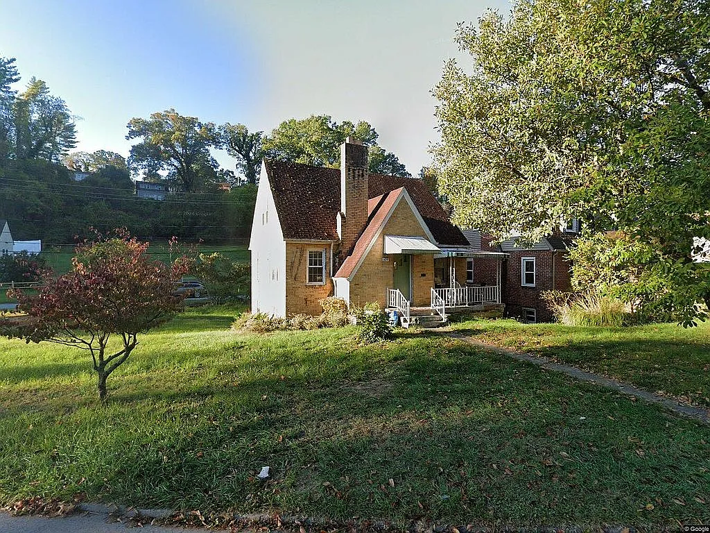 1675 Washington Blvd photo 1