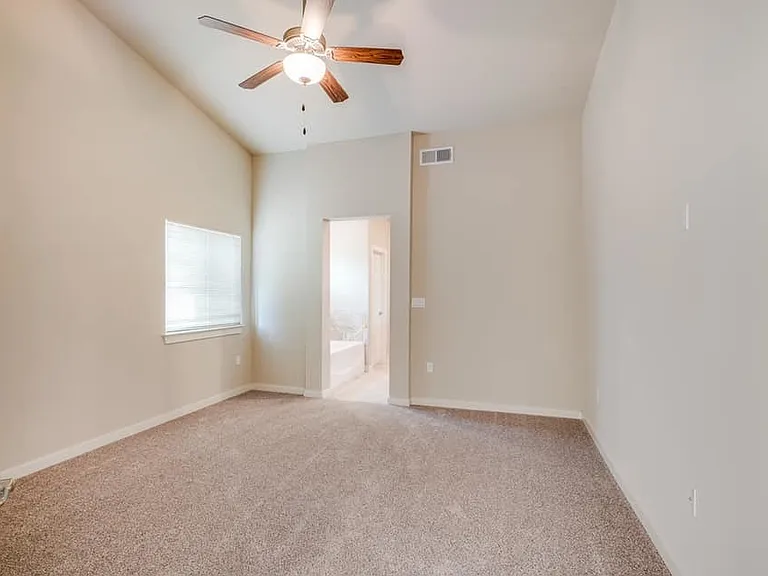 7747 Enchanted Path Dr — Photo 14