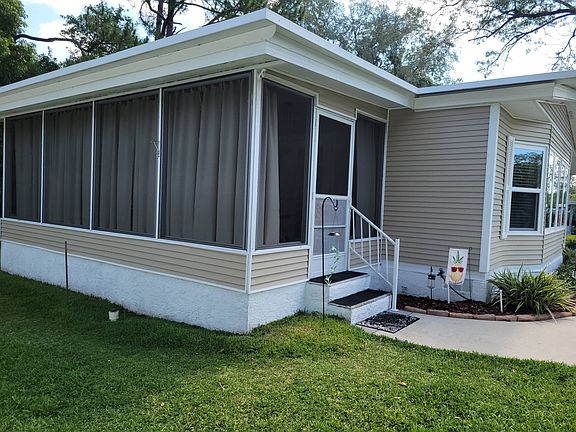 2nd image of 6502B Lakewood Dr #844
