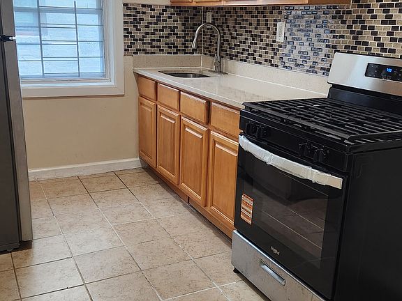 2nd image of 3277 Parkside Pl Floor 2