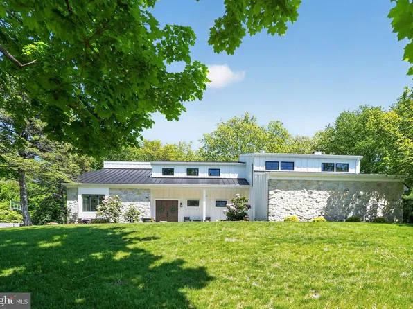 1531 Fulton Dr, Maple Glen, PA 19002