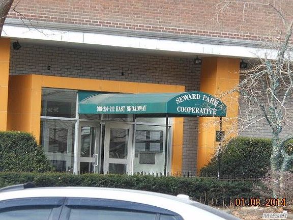 2nd image of 208 E Broadway APT J604