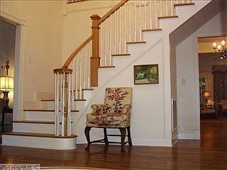 2nd image of 703 Blair St